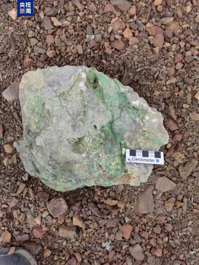 23948040b.jpg 23948040b.jpg